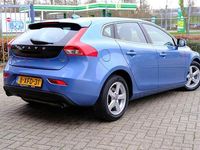 Occasion Volvo V40 Momentum 120 PK (88 kW) 2014 Blauw Hatchback