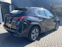 tweedehands Lexus UX 300e Business