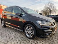 tweedehands VW Touran 1.2 TSI Highline Business R-line 7-persoons