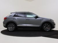 tweedehands VW T-Roc 1.0 TSI Sport | Trekhaak | Navigatie | Digital cockpit Pro | Parkeersensoren | Adaptieve Cruise control | LED verlichting | CarPlay |