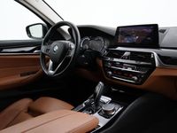 tweedehands BMW 530 5-SERIE Touring i H.E. SPORT-LINE 252 PK AUT8. + LEDER EXCLUSIVE