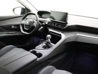 tweedehands Peugeot 5008 1.2 130PK PureTech Allure Pack | 7 Persoons | Stoelverwarming | 18inch velgen | Getint glas | Camera | Navigatie