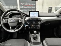 tweedehands Ford Focus Wagon 1.0 EcoBoost Trend Edition Business Trekhaak