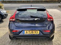 Occasion Volvo V40 Momentum 120 PK (88 kW) 2014 Blauw Hatchback