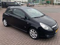 tweedehands Opel Corsa 1.4-16V Cosmo