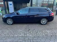 tweedehands Peugeot 308 SW 1.2 PureTech Premium / Pano'dak / Keyless / LED