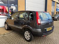 Occasion Ford Fusion Ghia 2007 Grijs Hatchback