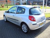 tweedehands Renault Clio 1.6-16V Dynamique S Luxe uitv Nette auto!