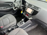 tweedehands Kia Rio 1.4 CVVT Automaat DynamicLine Navi/Camera/Trekhaak