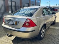 tweedehands Ford Mondeo 2.0-16V Ghia Executive NW APK 12-04-2025! ZEER NETTE AUTO