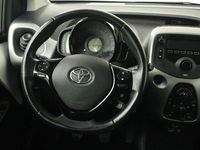 tweedehands Toyota Aygo 1.0 VVT-i x-play