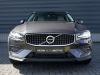 tweedehands Volvo V60 CC 2.0 B5 AWD Ultimate | Panoramadak | Parkeerverwarm