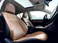tweedehands Lexus CT200h Luxury Line | PANO | NAVI | Leer | Camera | CRUISE