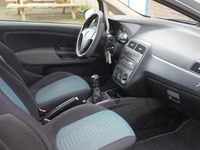 tweedehands Fiat Grande Punto 1.2 65pk Dynamic | Airco | Cruise | Trekhaak | 15" velgen