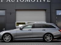 tweedehands Mercedes 200 E-KLASSE EstateAMG Line | Panoramadak | Trekhaak Wegkl. | Apple CarPlay/Android | Sfeerverlichting | Camera | Widescreen Cockpit | 19'' Velgen | Full-LED | NL-Auto |