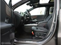 tweedehands Mercedes GLA200 AMG Line | Panoramadak |