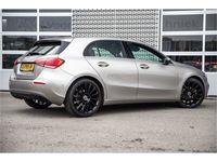 tweedehands Mercedes A180 Business Solution | Panoramadak | Camera | 19" | Plus-pakket |