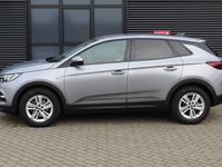 tweedehands Opel Grandland X 1.2 Turbo 130pk Online Edition / Navigatie / Parkeer sensoren V+A / Climate Control / Trekhaak / Carplay / '' vraag een vrijblijvende offerte aan ''