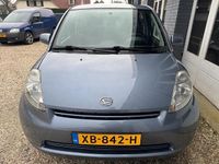 Occasion Daihatsu Sirion 91 PK (66 kW) 2010 Grijs (metallic) Hatchback