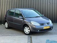 Occasion Renault Scénic II Dynamique 111 PK (81 kW) 2006 Grijs MPV