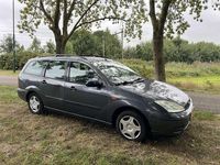 Occasion Ford Focus 101 PK (74 kW) 2003 Blauw Stationwagen