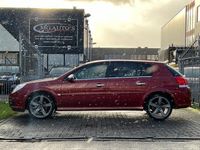 tweedehands Opel Signum 2.2-16V Executive