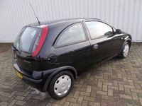 tweedehands Opel Corsa 1.2-16V Essentia