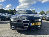 tweedehands Alfa Romeo 159 Sportwagon 2.4 JTD Q-Tronic Distinctive Aut. *XENON | VOLLEDER | ECC | PDC | CRUISE*