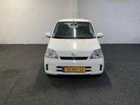 tweedehands Daihatsu Cuore 1.0-12V Tokyo Automaat rookt iets bij starten/ gewrapt