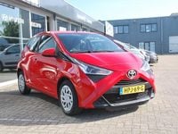 Occasion Toyota Aygo X-play 2022 Rood Hatchback