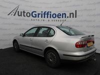 tweedehands Seat Toledo 1.8-20V Signo automaat met trekhaak