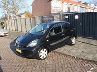 tweedehands Toyota Aygo 1.0-12V Access 5DRS / Airco / NAP