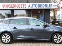 Occasion Renault Mégane GrandTour LIMITED 116 PK (85 kW) 2019 Grijs (metallic) Stationwagen