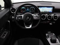 tweedehands Mercedes 180 A-klasseAMG Line | Stoelverwarming | Carplay | Widescreen | Cam