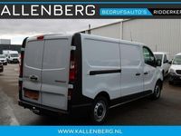 tweedehands Renault Trafic 1.6 dCi T29 L2H1 Comfort Energy / Navi / 3 ZIts / Trekhaak