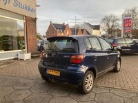 Occasion Toyota Yaris BlueLine 87 PK (63 kW) 2004 Blauw (metallic) Hatchback