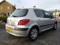 tweedehands Peugeot 307 1.6-16V XT zeer mooie auto!