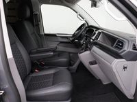 tweedehands VW Transporter 2.0 TDI L2H1 30 Bulli 4motion Exclusive 204pk Standkachel | Elektrische schuifdeur