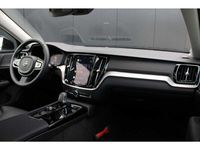 tweedehands Volvo V60 T6 Recharge AWD Ultimate Bright | Panoramdal | Pilot Assist | Harman Kardon | Ca