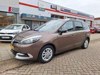 tweedehands Renault Grand Scénic III 1.2 TCe LIMITED / Trekhaak / Navigatie /