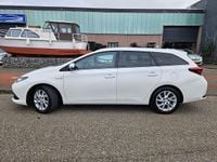 Occasion Toyota Auris Hybrid 2017 Wit Hatchback