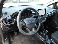 tweedehands Ford Fiesta 1.1i Trend NAVI/AIRCO/PDC!
