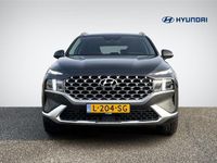 tweedehands Hyundai Santa Fe 1.6 T-GDI HEV Comfort Smart 7p. | Trekhaak | Navigatie | Camera | Stoelvewarming | Apple Carplay/Android Auto | Dodehoek | Adapt. Cruise Control | Premium Audio | Rijklaarprijs!