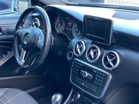 tweedehands Mercedes A180 Prestige Panoramadak - Nieuw apk - Navi - Nieuw staat