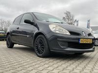 tweedehands Renault Clio 1.2-16V Authentique