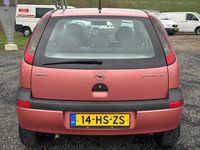 tweedehands Opel Corsa 1.2-16V Elegance, Elektrische ramen/ airco!