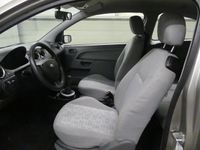 tweedehands Ford Fiesta 1.4-16V Ambiente - Automaat - Netjes Onderhouden