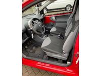 Occasion Peugeot 107 S 68 PK (50 kW) 2009 Rood Hatchback