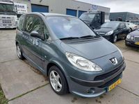 tweedehands Peugeot 1007 1.6-16V Gentry