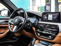 tweedehands BMW 530 5-SERIE Touring i High Executive | M-Sport | Bruin leer | 12 Maand Bovag Garantie